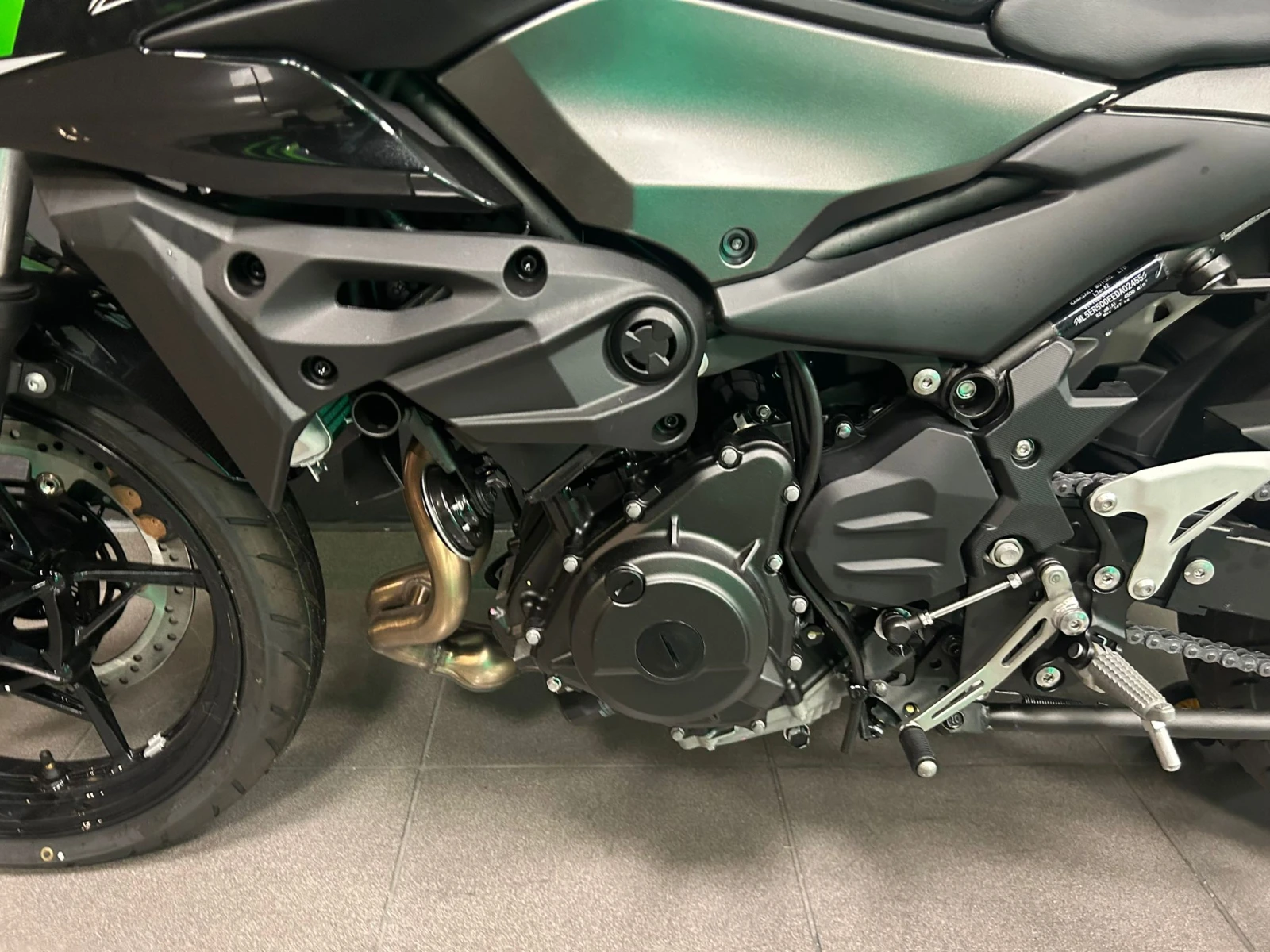 Kawasaki Z 500-SE-ABS-HOB-LIZING  - изображение 5