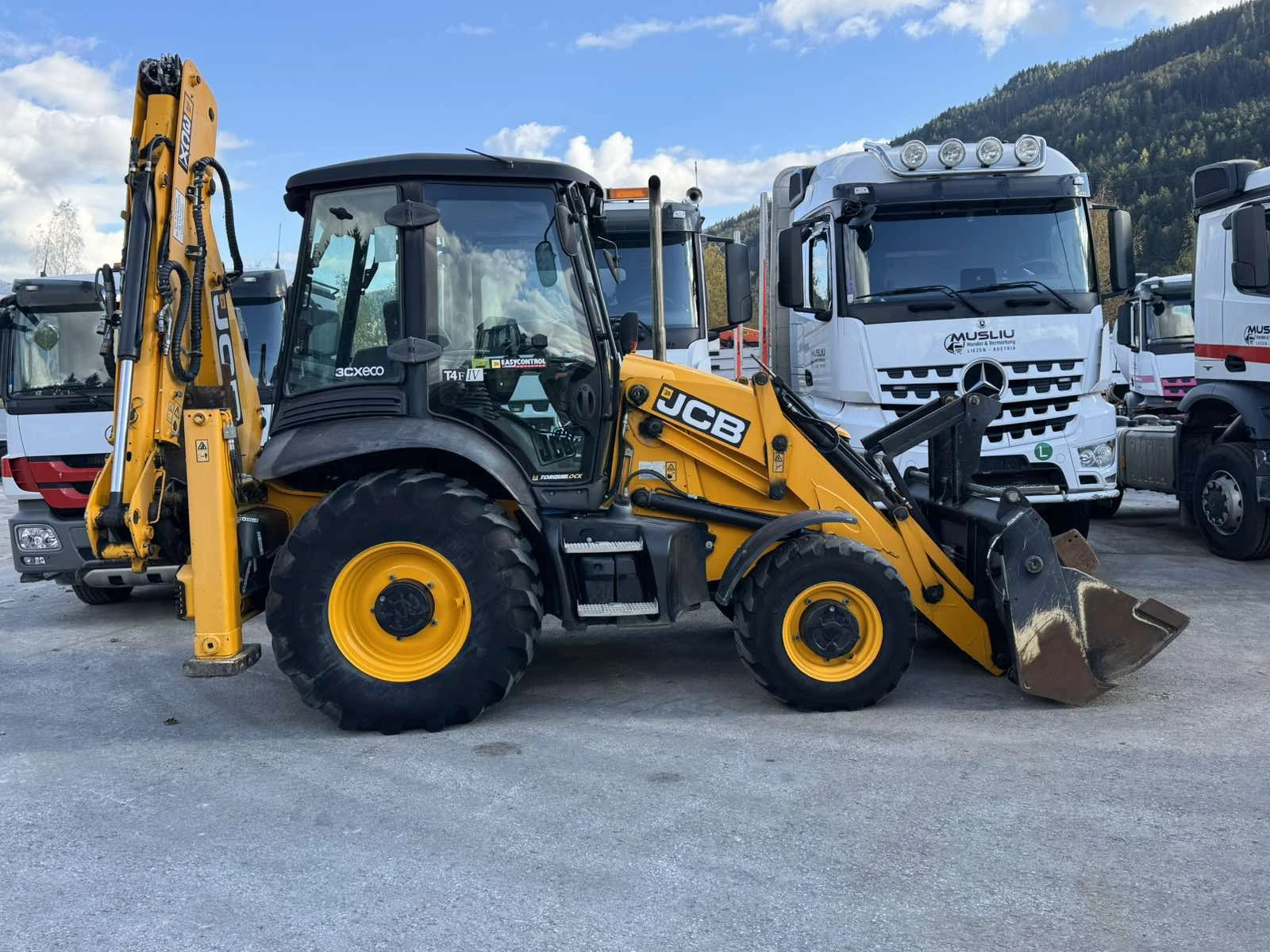  JCB 3CX -   | Mobile.bg   1
