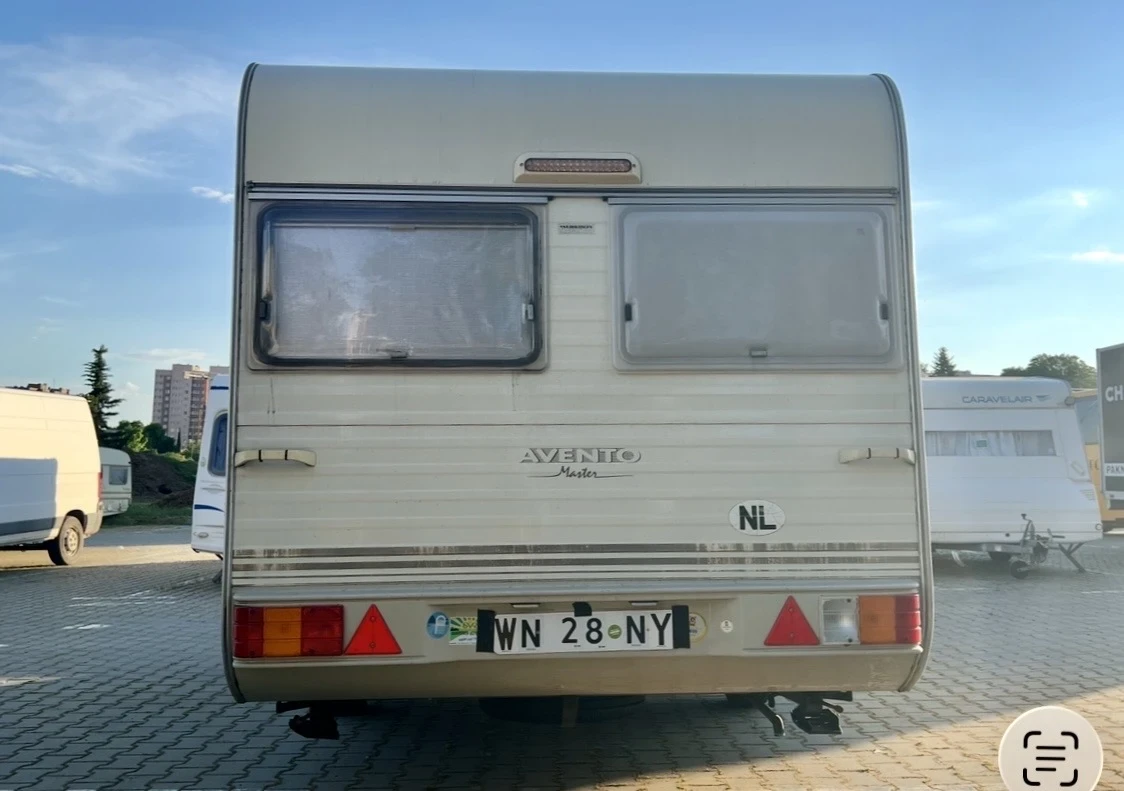Каравана Avento Master 395 TD Luxe, снимка 4 - Каравани и кемпери - 54699682