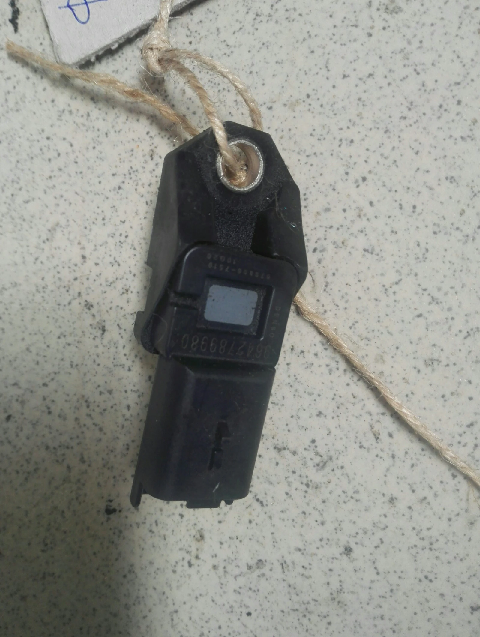 ��� ������ ���� ������ 1.4���� | Mobile.bg � ����������� 1