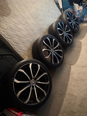 Гуми с джанти Goodyear 245/40R20, снимка 2