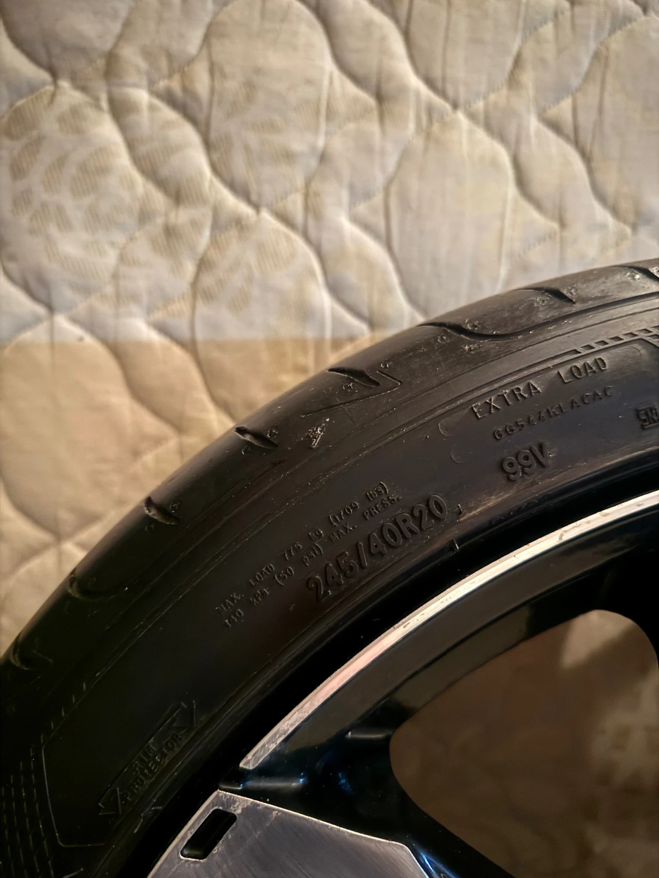 Гуми с джанти Goodyear 245/40R20, снимка 9 - Гуми и джанти - 54271260