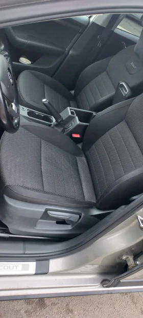 Skoda Octavia Scout, снимка 3