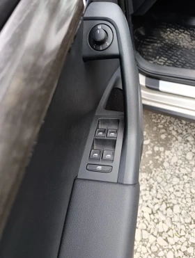 Skoda Octavia Scout, снимка 11