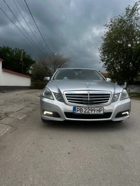 Mercedes-Benz E 350, снимка 1