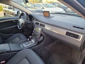 Volvo V70 2.5i MumentumНавигация Bluetooth парктроник, снимка 11 - Автомобили и джипове - 46060323