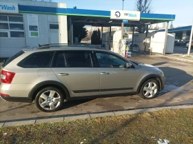 Skoda Octavia Scout, снимка 15 - Автомобили и джипове - 52022494