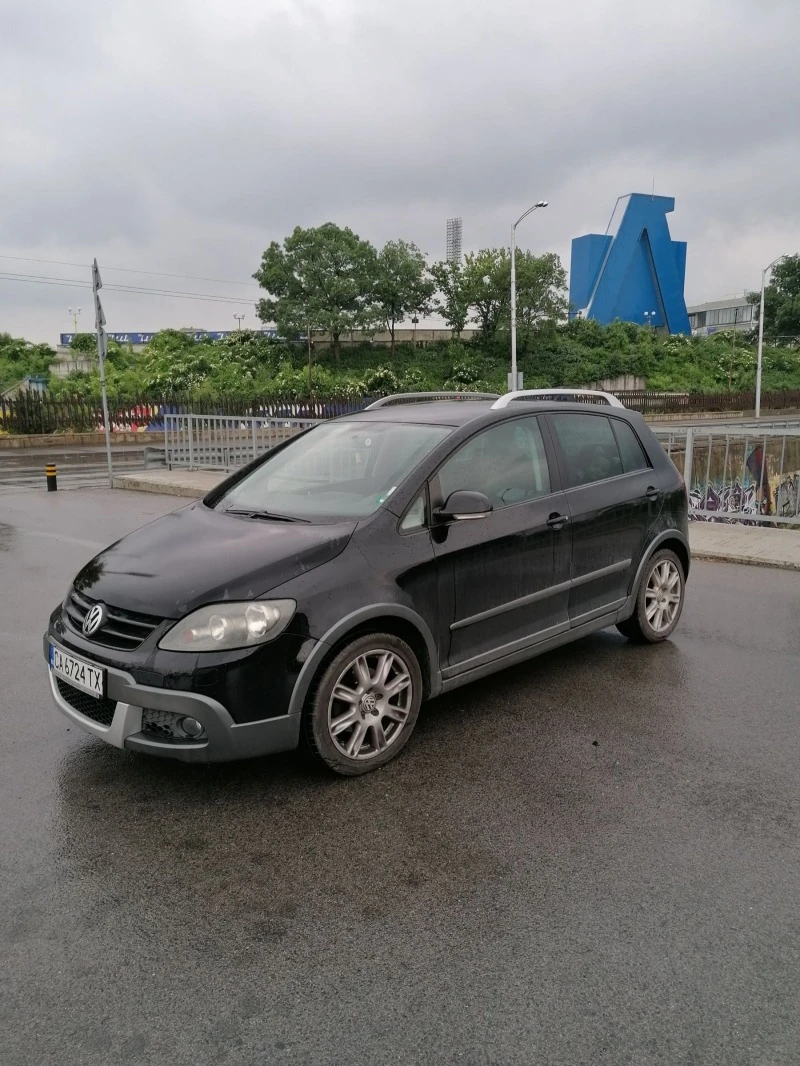 VW Golf, снимка 3 - Автомобили и джипове - 47560701