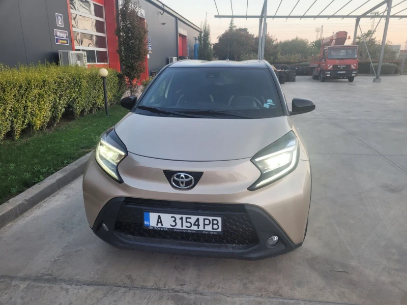 Toyota Aygo Aygo X, снимка 1 - Автомобили и джипове - 47460937