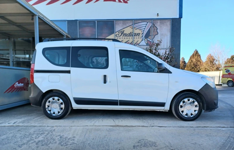 Dacia Dokker, снимка 1 - Автомобили и джипове - 48626263