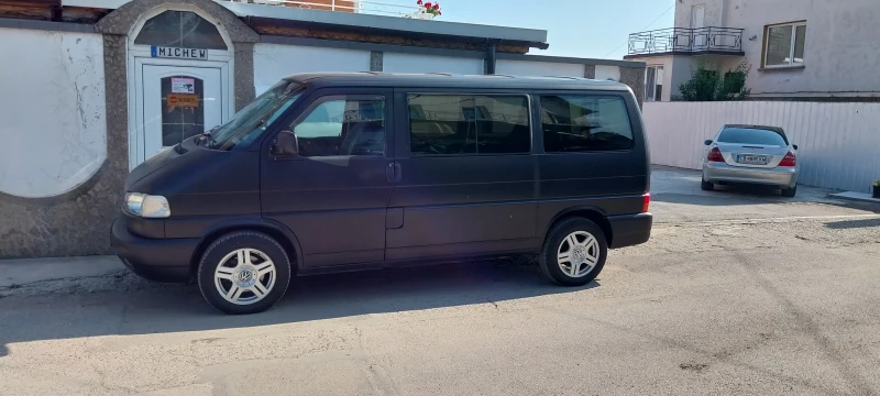 VW Multivan Т4, снимка 2 - Автомобили и джипове - 48726862