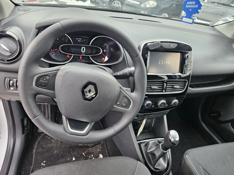 Renault Clio 1.5dci Facelift, снимка 11 - Автомобили и джипове - 48755922