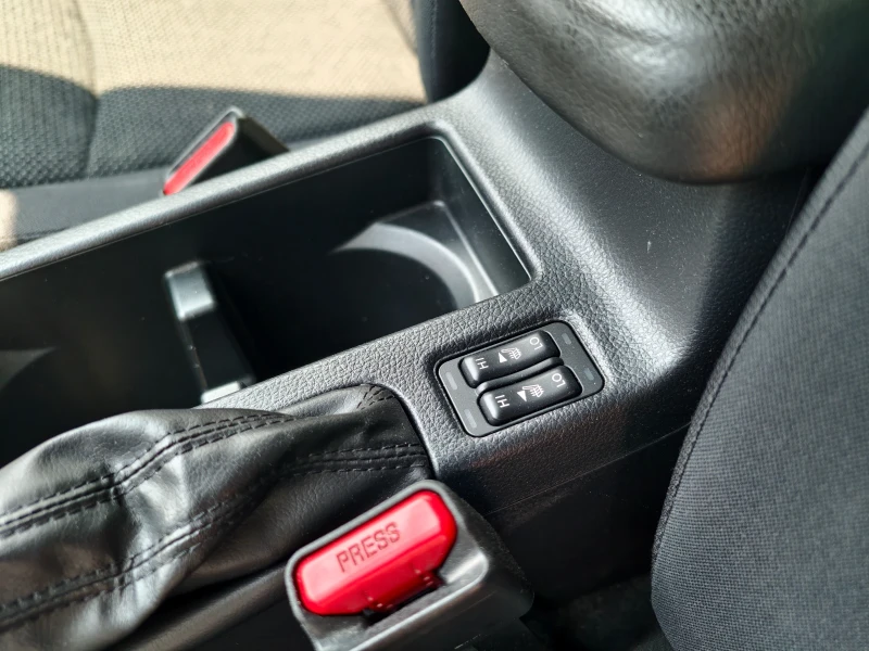 Subaru Impreza 1.6/Automatic/4x4, снимка 14 - Автомобили и джипове - 49419027