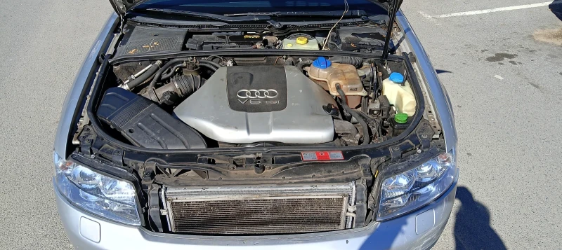 Audi A4 В6 Авант 2.5/163 Автомат, снимка 11 - Автомобили и джипове - 49426477