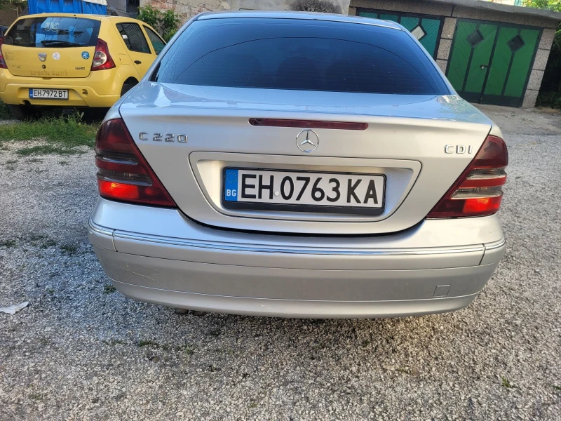 Mercedes-Benz C 220 W 203 , снимка 3 - Автомобили и джипове - 50765894