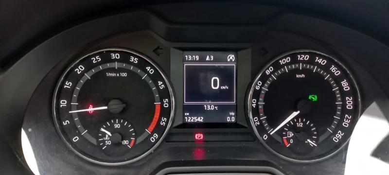 Skoda Octavia Scout, снимка 9 - Автомобили и джипове - 52022494