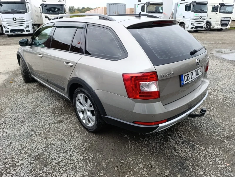 Skoda Octavia Scout, снимка 5 - Автомобили и джипове - 52022494