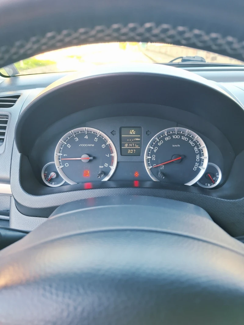 Suzuki Swift 1.3 Бензин, снимка 7 - Автомобили и джипове - 52806042