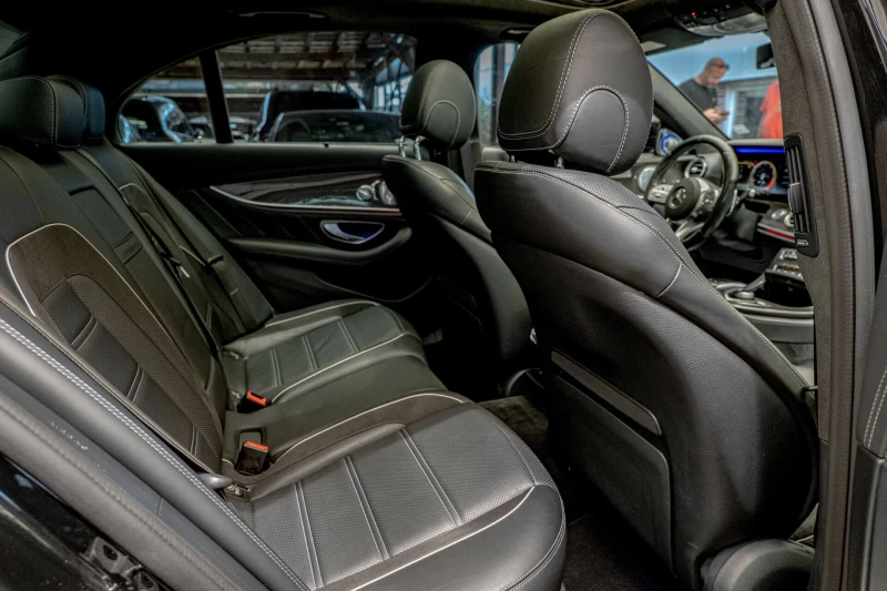 Mercedes-Benz E 63 AMG S/3D Burmester/Панорама/Карбон/Керамика/Обдухване, снимка 10 - Автомобили и джипове - 53355733