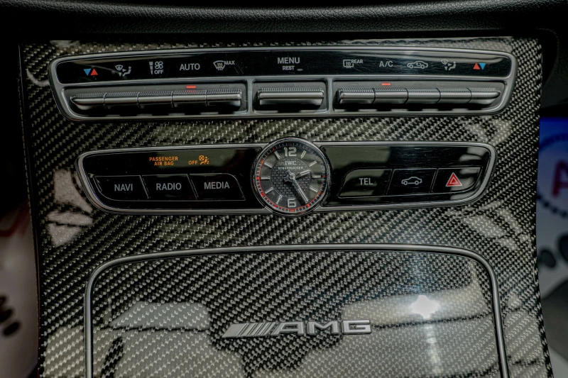 Mercedes-Benz E 63 AMG S/3D Burmester/Панорама/Карбон/Керамика/Обдухване, снимка 13 - Автомобили и джипове - 53355733