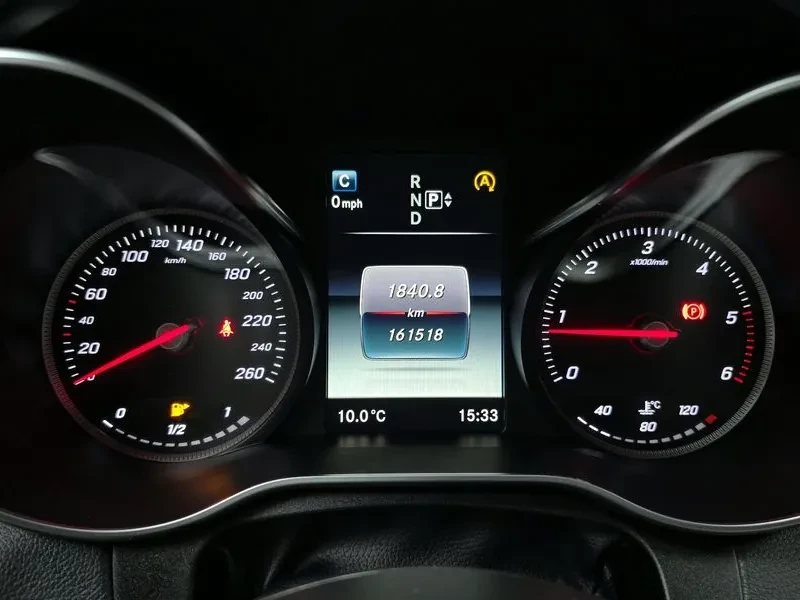 Mercedes-Benz C 220 Bluetec Avantgarde, снимка 8 - Автомобили и джипове - 53825505