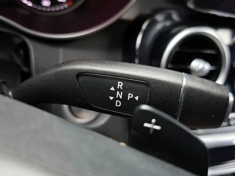 Mercedes-Benz C 220 Bluetec Avantgarde, снимка 9 - Автомобили и джипове - 53825505