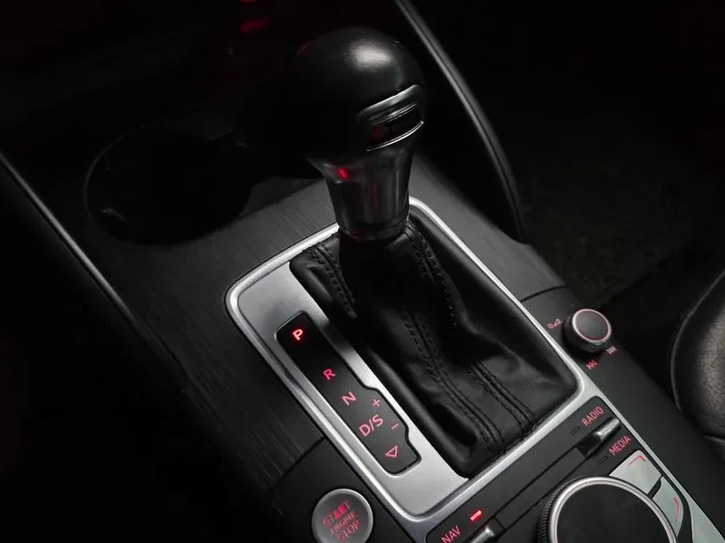 Audi A3 2.0 TDI Dynamic  | Mobile.bg � ����������� 9