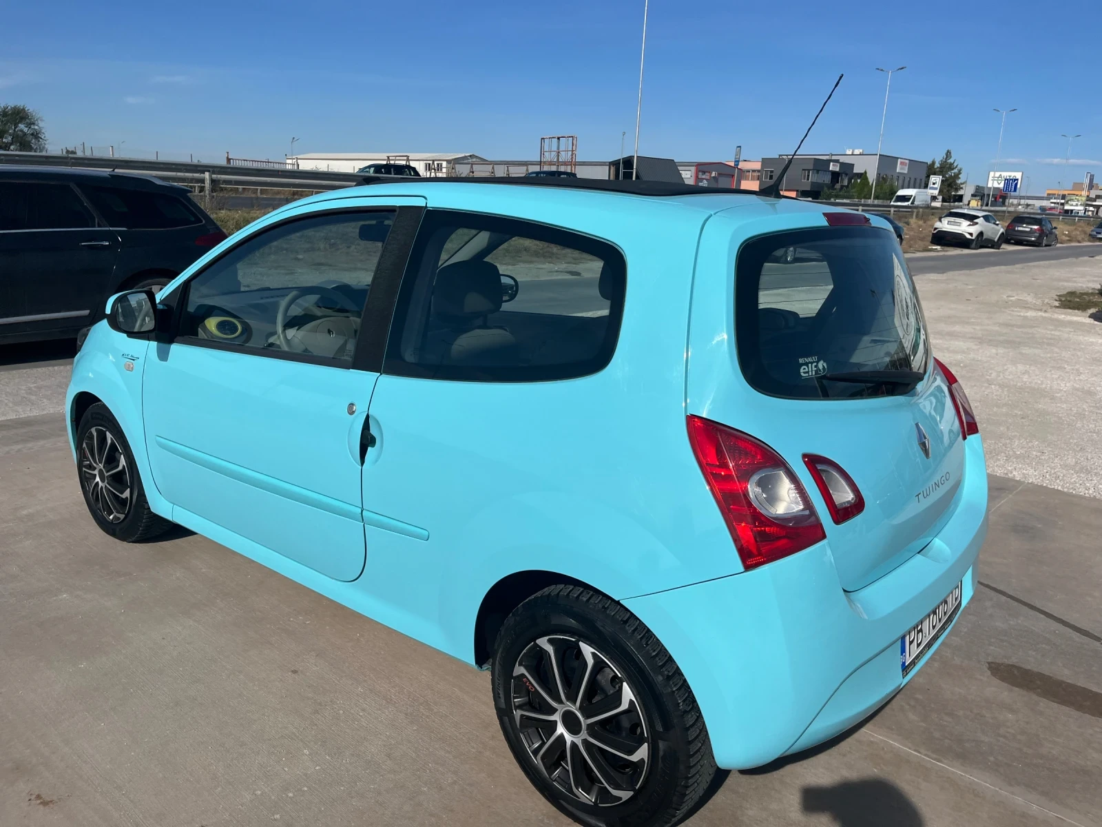 Renault Twingo 1.2i - изображение 7