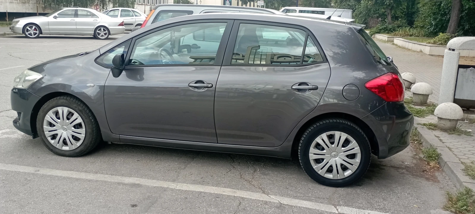 Toyota Auris  - изображение 8