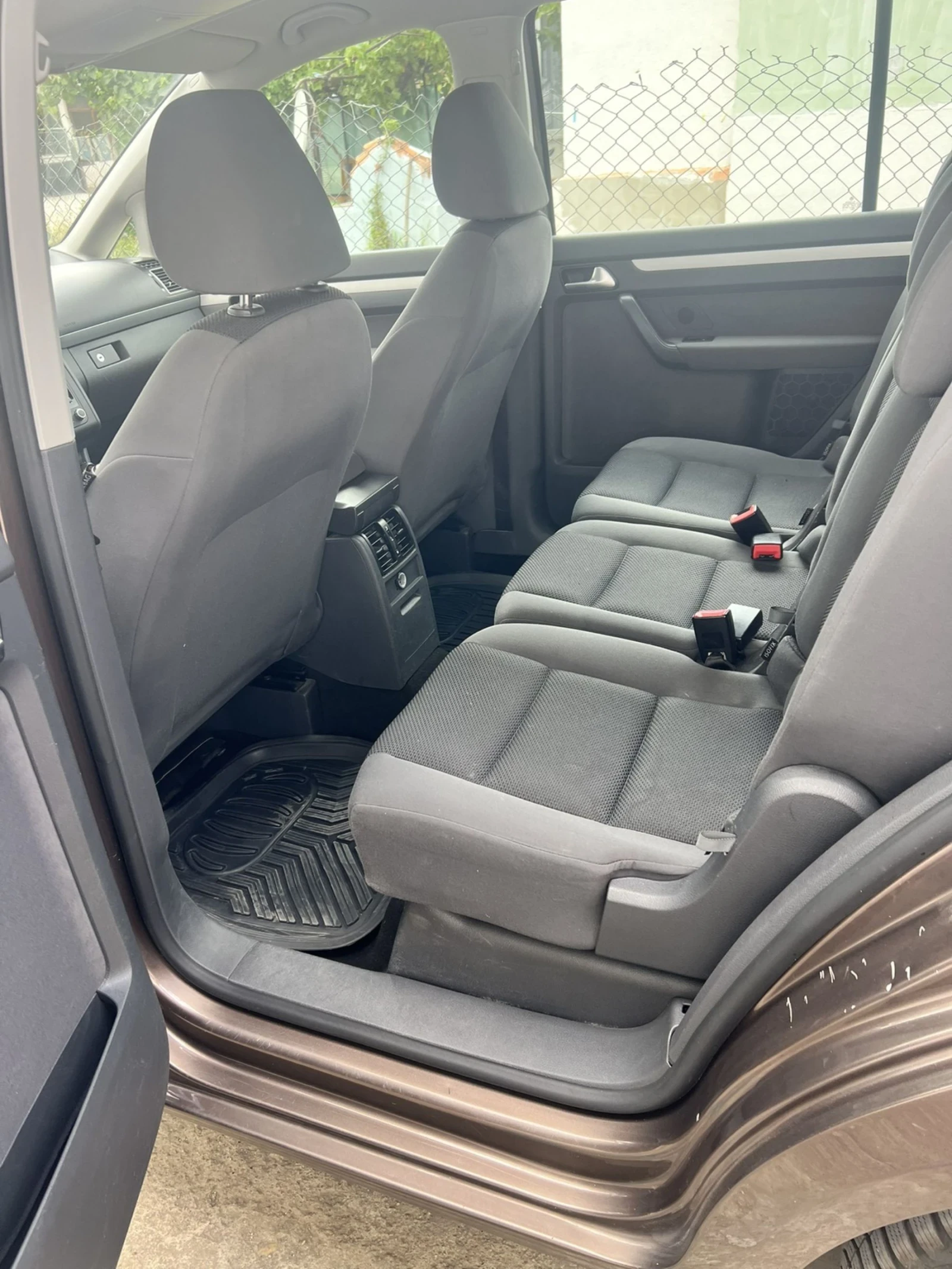 VW Touran 1.2 TSI - изображение 8