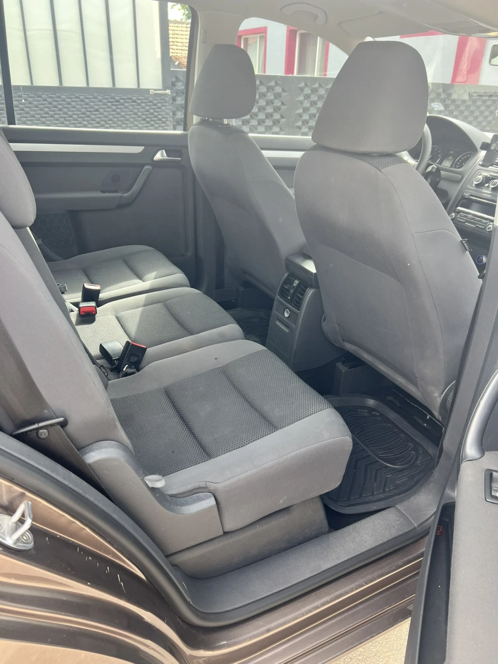 VW Touran 1.2 TSI - изображение 10