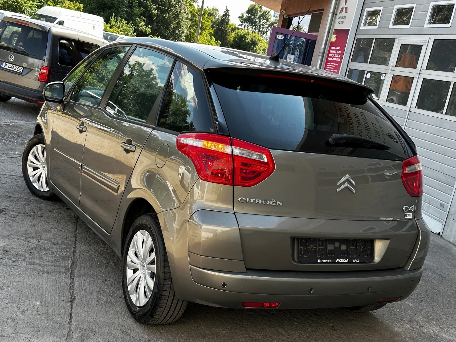 Citroen C4 Picasso 1.6HDi - изображение 6