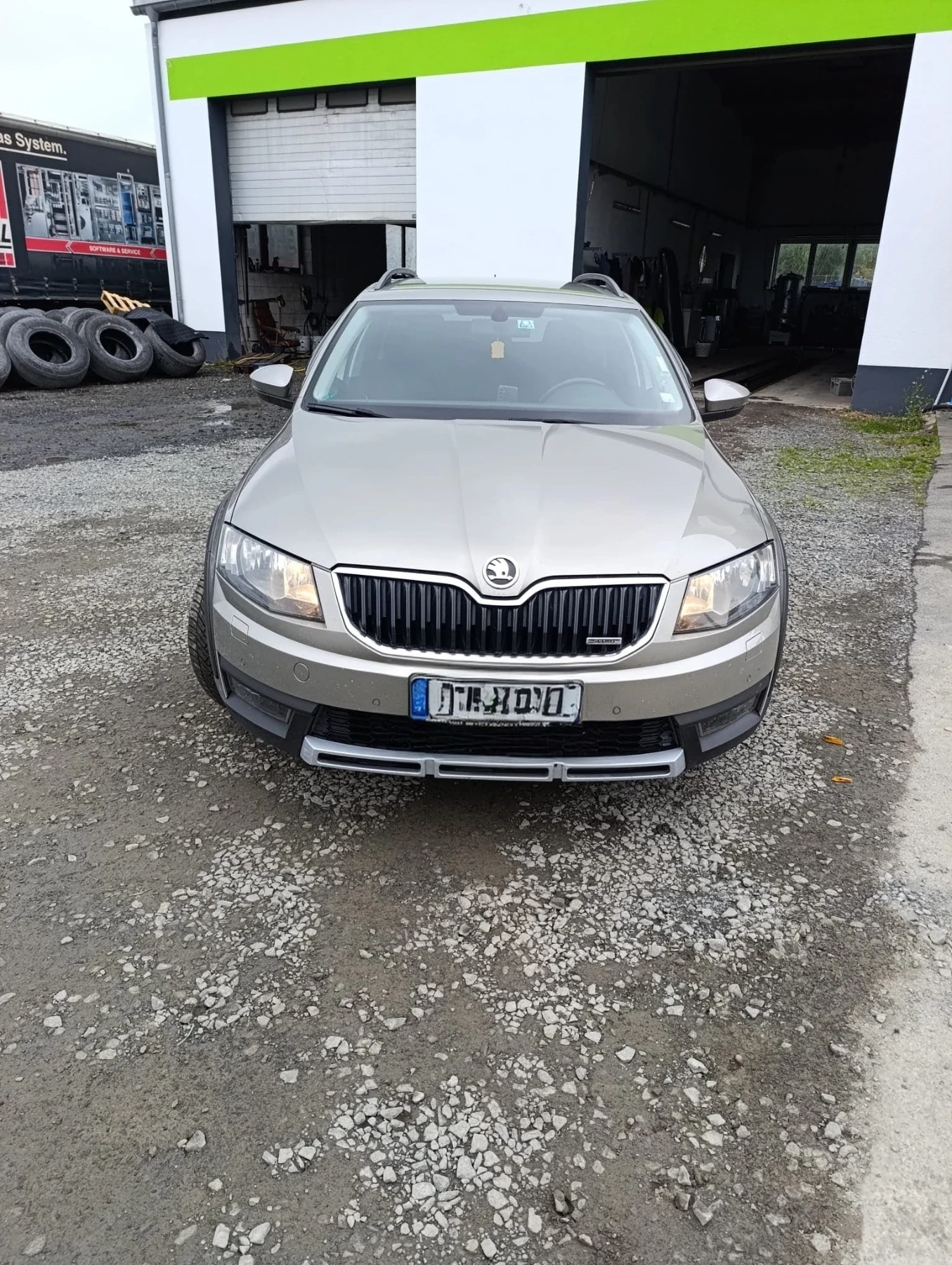 Skoda Octavia Scout - изображение 7