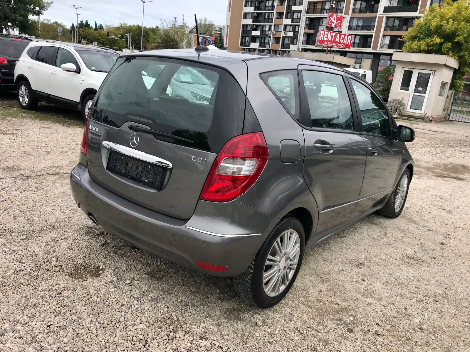 Mercedes-Benz A 180 CDi-AUTOM.FACE-full - изображение 7