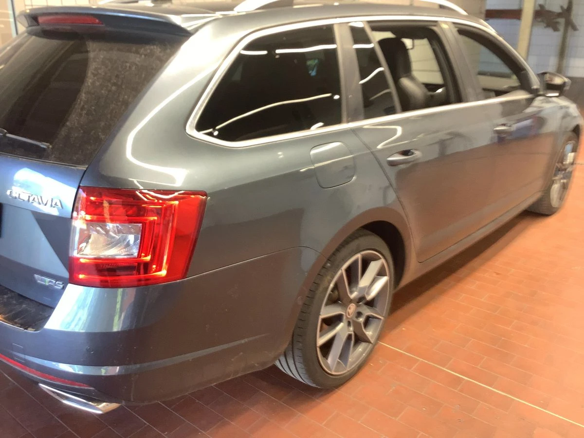 Skoda Octavia * VRS* 2.0 TDI* АВТОКРЕДИТ*  - изображение 6