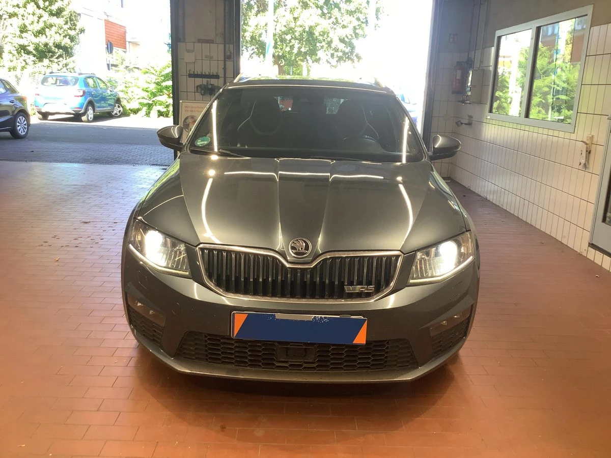 Skoda Octavia * VRS* 2.0 TDI* АВТОКРЕДИТ*  - изображение 2