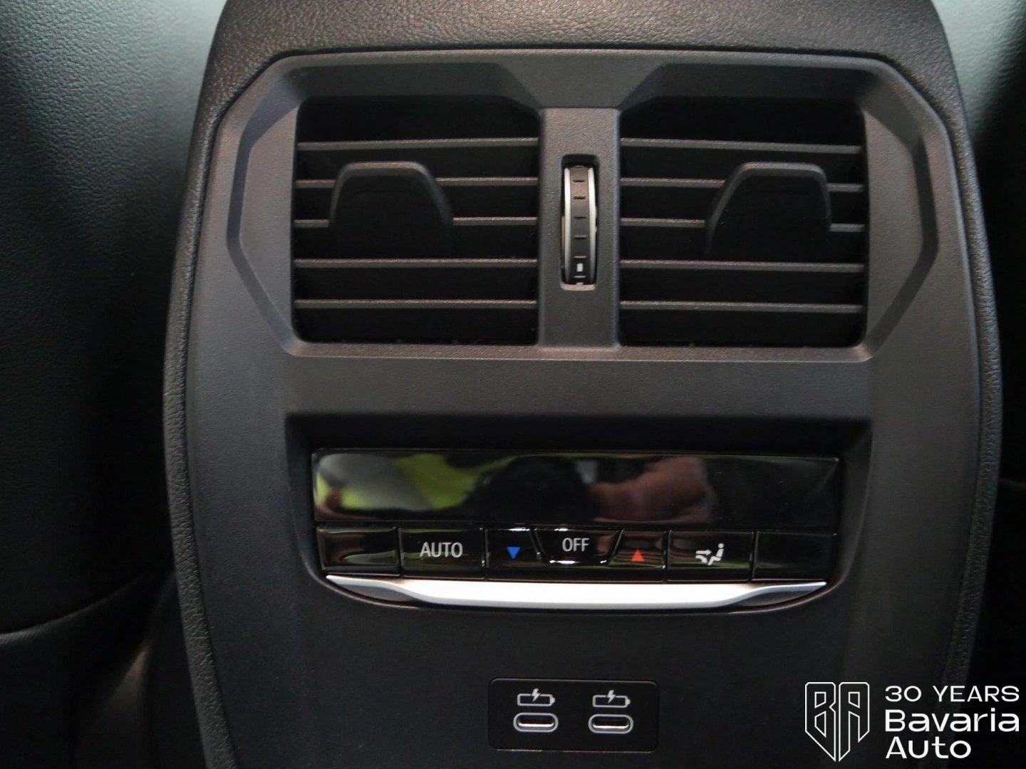 BMW 320 i M sport Paket Sportautomatic | Mobile.bg   12