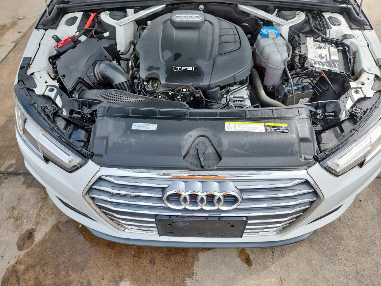 Audi A4 PREMIUM PLUS - изображение 2