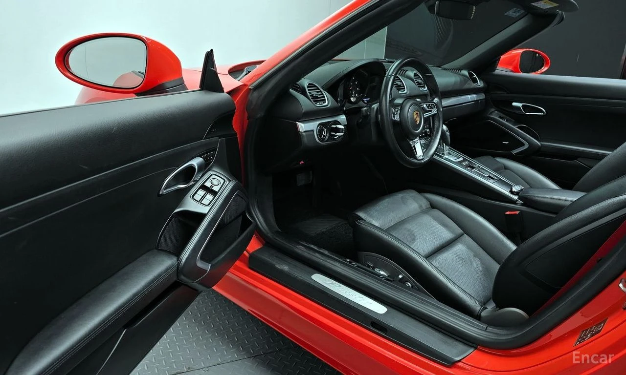 Porsche Boxster 718 2.5 S* КОжа* Подгрев* Камера* , снимка 9 - Автомобили и джипове - 54635233