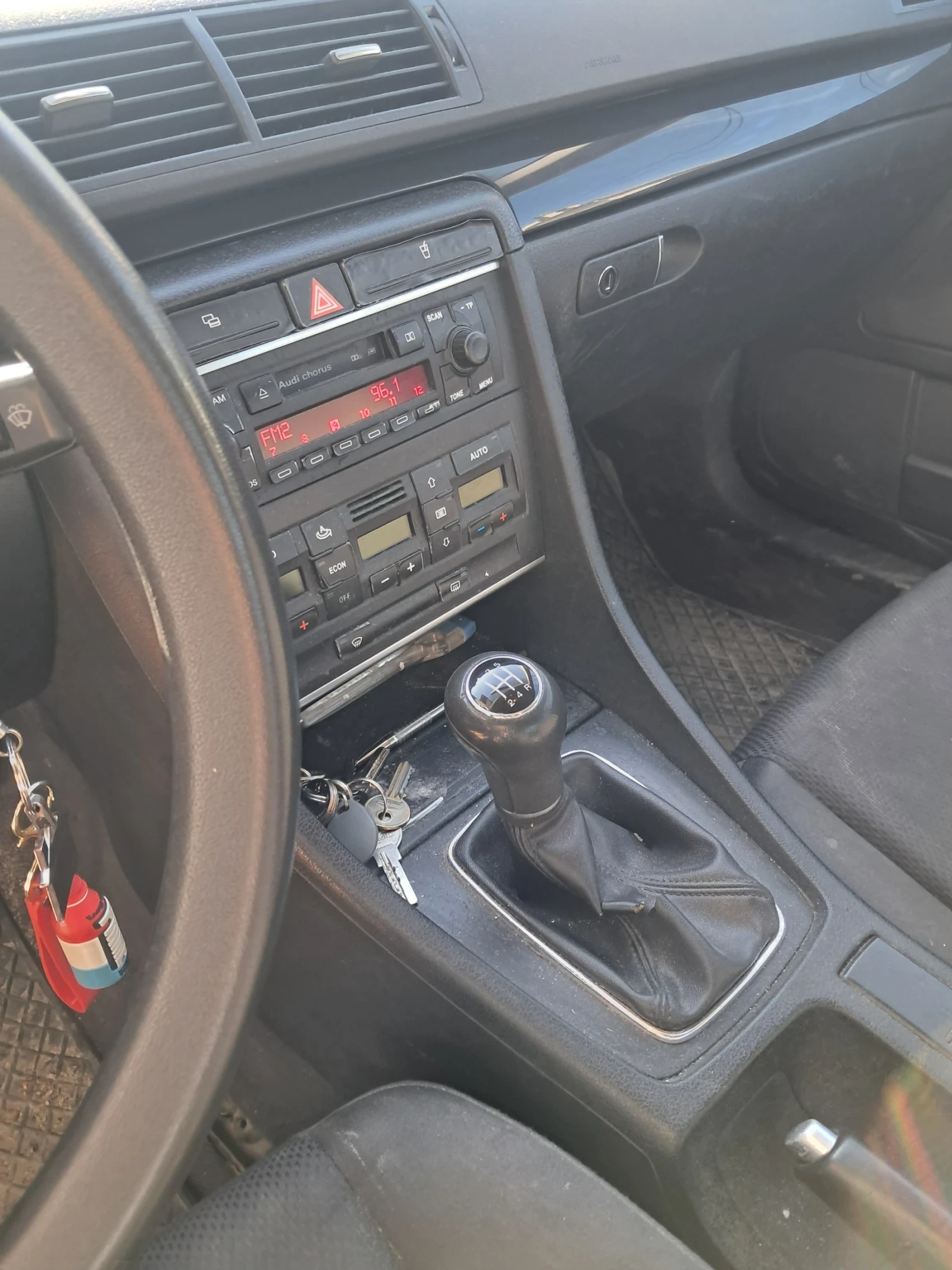 Audi A4, снимка 5 - Автомобили и джипове - 54718050