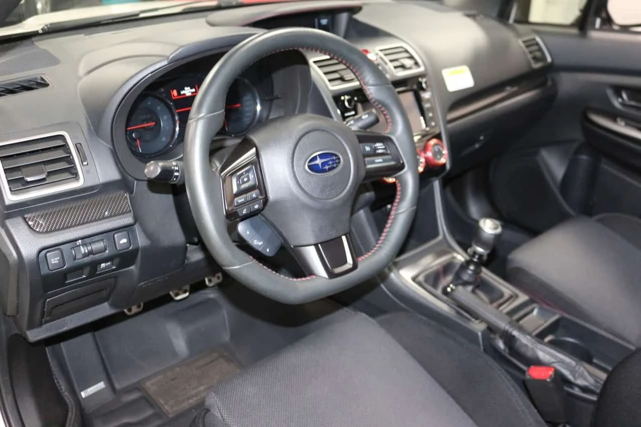 Subaru WRX * SPORT 6 SPEED MANUAL REAR VIEW CAMERA SUNROOF * , снимка 16 - Автомобили и джипове - 55030301