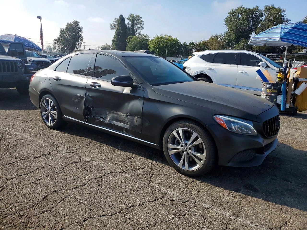 Mercedes-Benz C 300, снимка 4 - Автомобили и джипове - 55173349