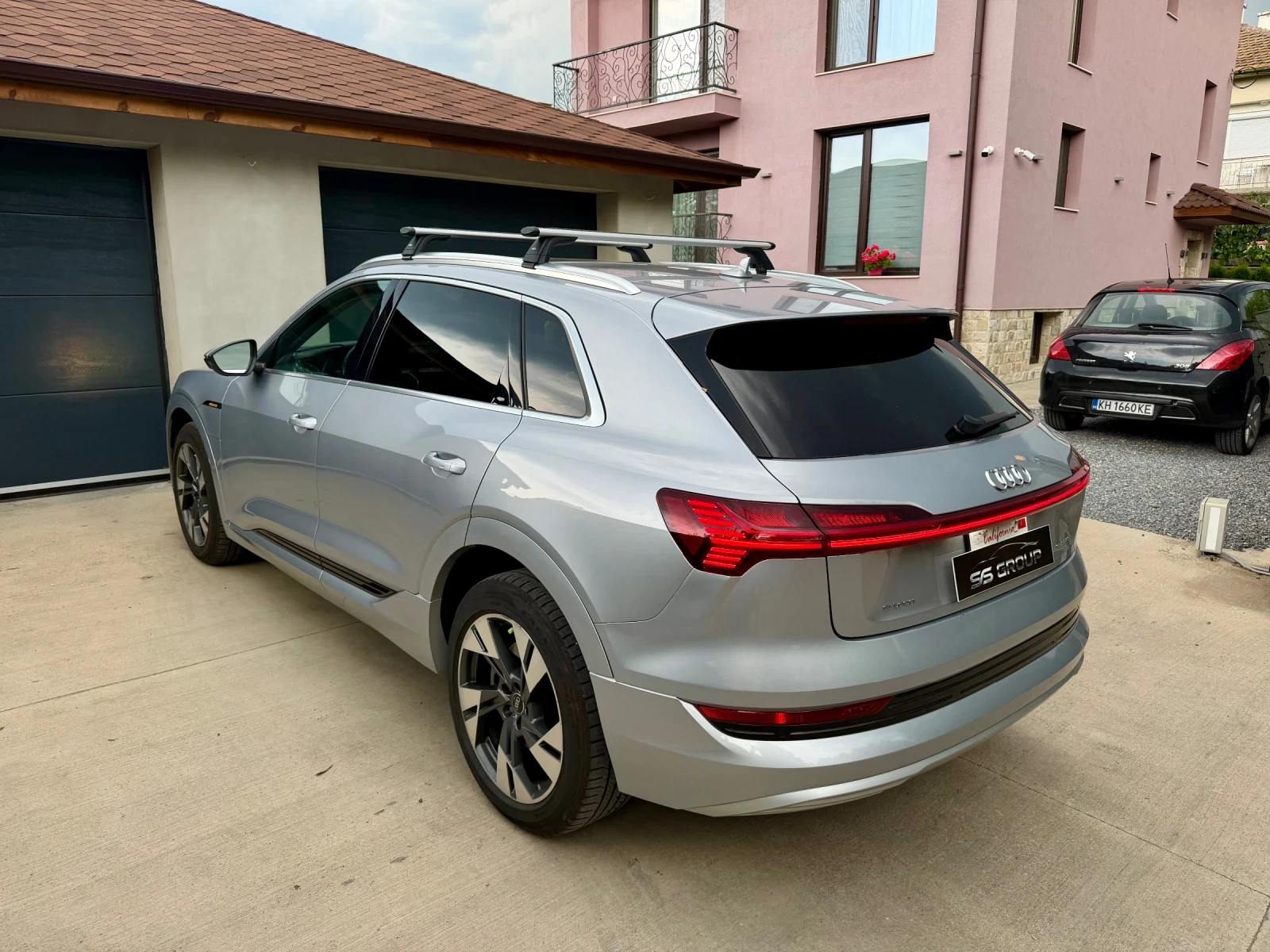 Audi E-Tron 55 quattro Prestige, снимка 6 - Автомобили и джипове - 55354219