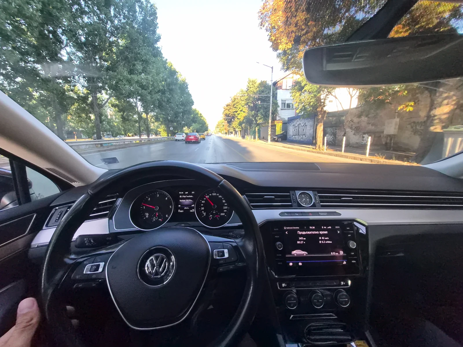 VW Passat, снимка 14 - Автомобили и джипове - 55532172