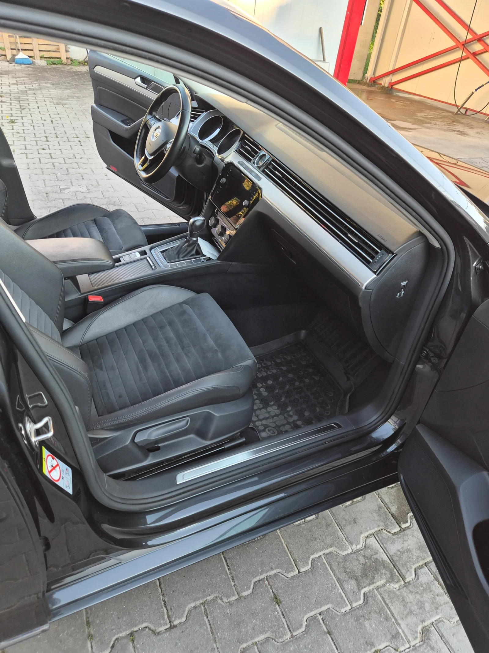 VW Passat, снимка 8 - Автомобили и джипове - 55532172