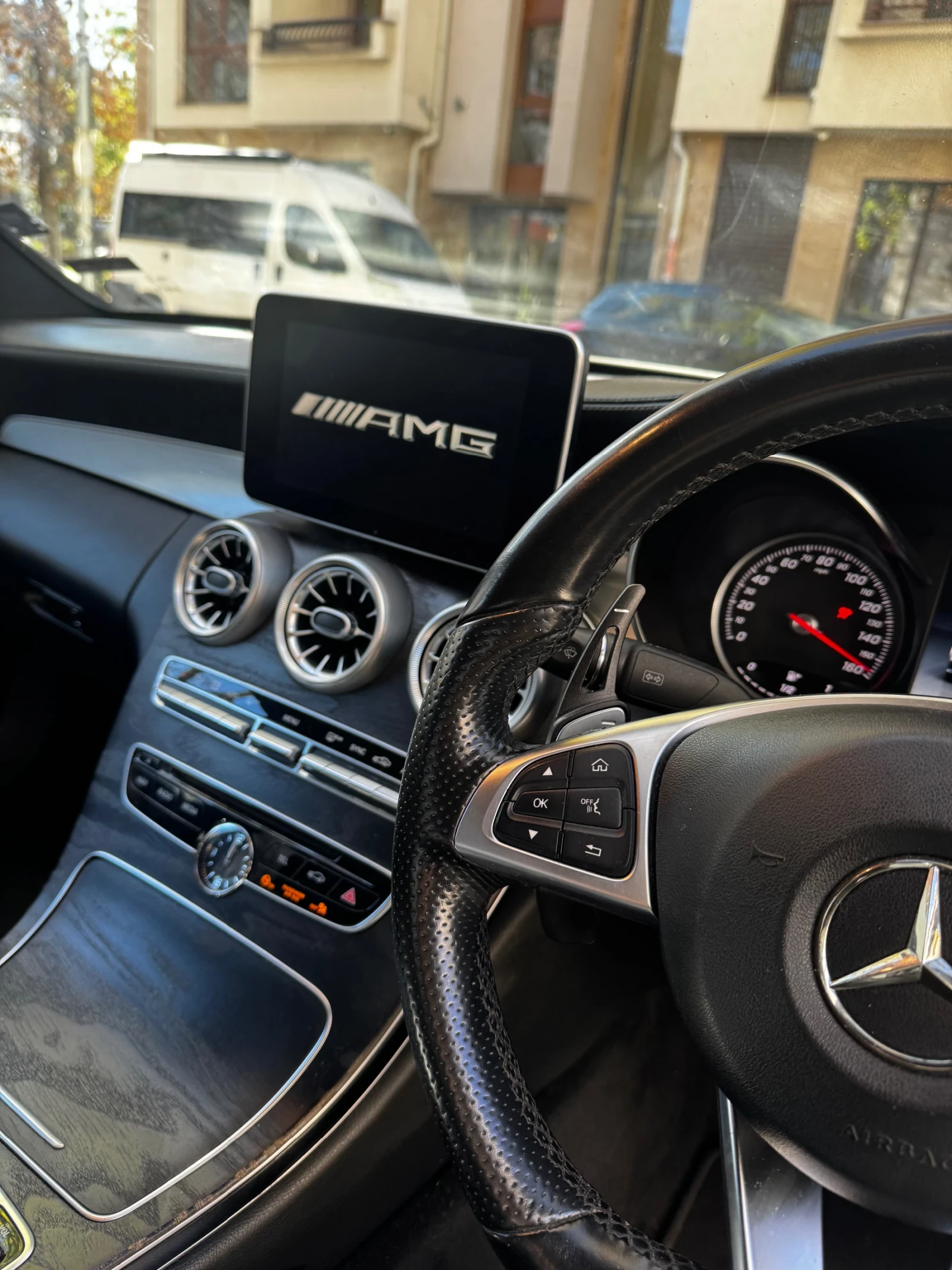 Mercedes-Benz C 220, снимка 5 - Автомобили и джипове - 55807923