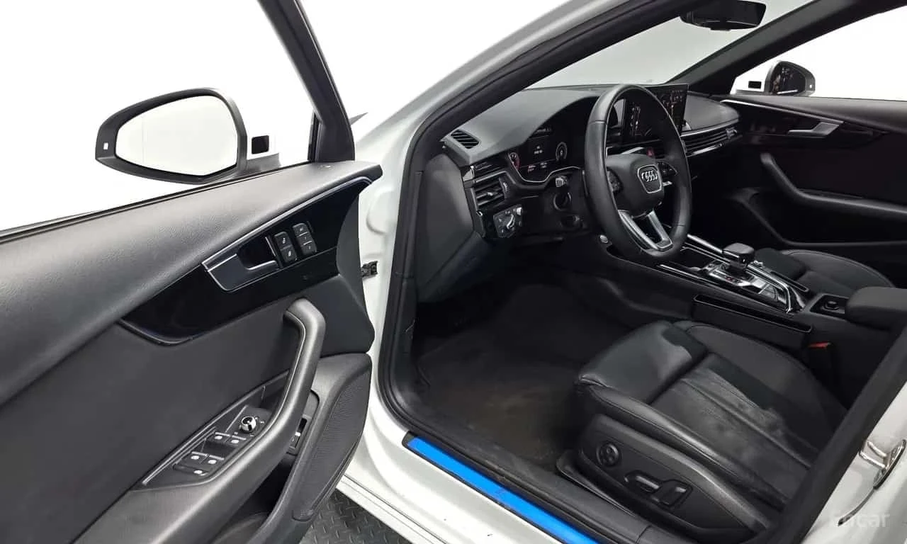 Audi A4 40 TFSI Premium/ФИНАНСИРАНЕ, снимка 10 - Автомобили и джипове - 56166111