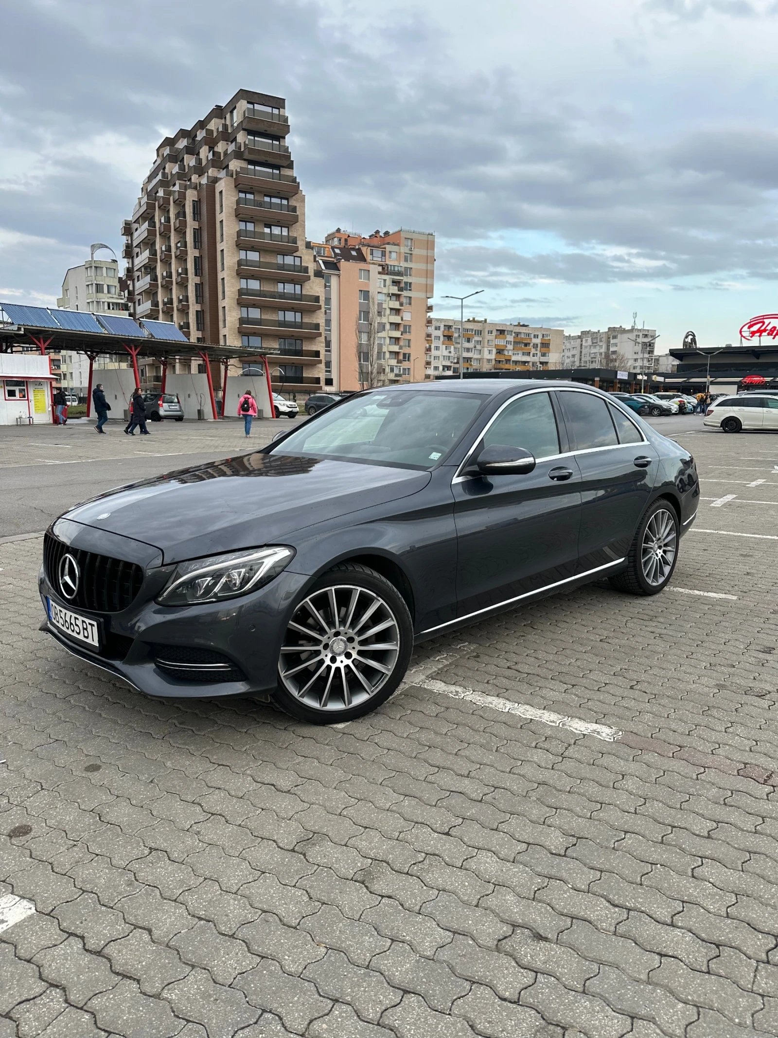 Mercedes-Benz C 220, снимка 2 - Автомобили и джипове - 56209434