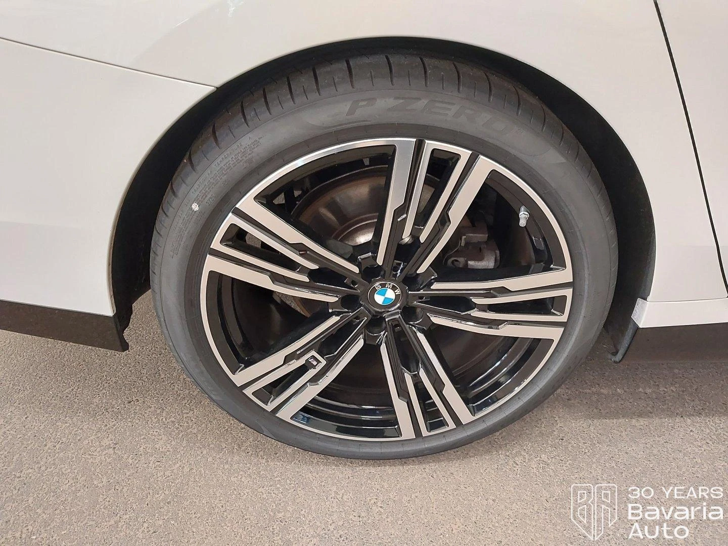 BMW 740 d xDrive Sportautomatic, снимка 15 - Автомобили и джипове - 56302752