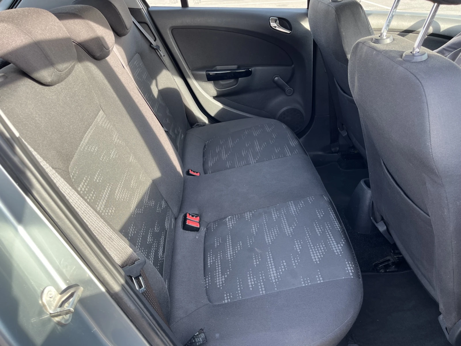 Opel Corsa, снимка 14 - Автомобили и джипове - 56413867